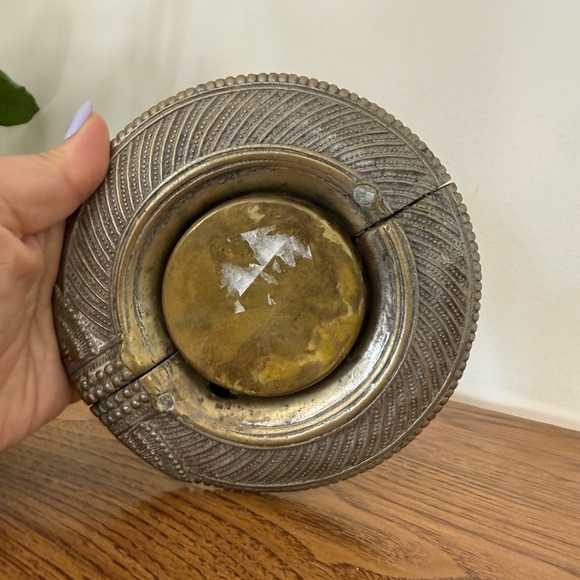 ANTIQUE AFRICAN OMANI BRONZE SLAVE BRACELET ANKLET REPURPOSED ASHTRAY - Picture 4 of 9